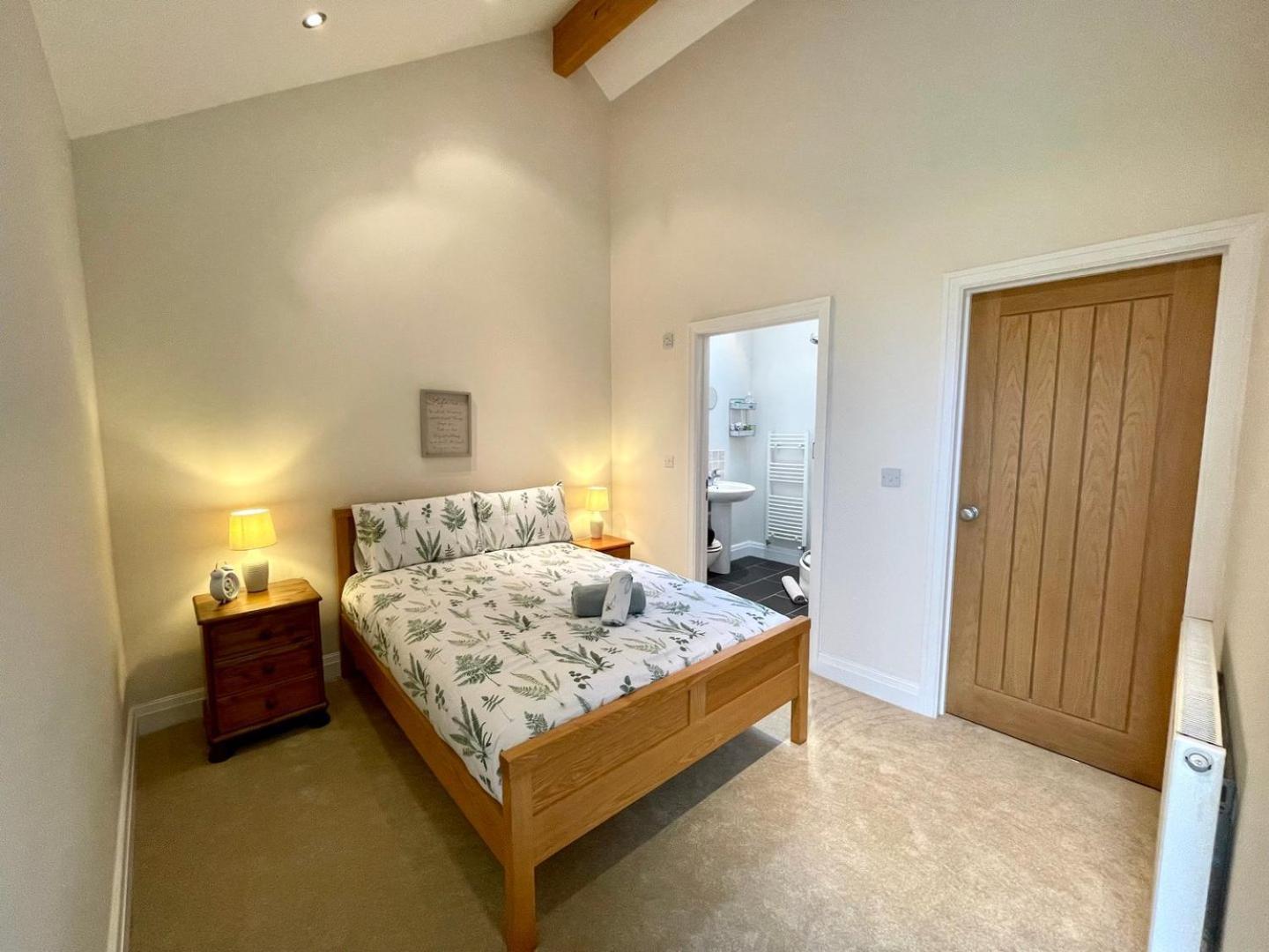 Cosy Barn With Views In Wick Vale Of Glamorgan エクステリア 写真